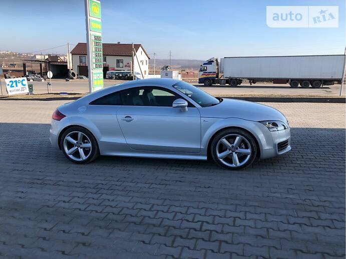 Купе Audi TT 2011 в Каменец-Подольском