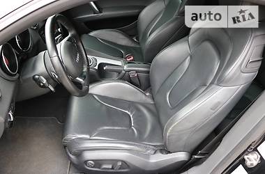 Купе Audi TT 2010 в 