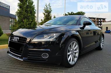 Купе Audi TT 2011 в 
