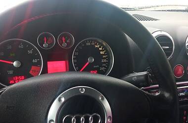 Купе Audi TT 1999 в 