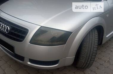 Купе Audi TT 1999 в 