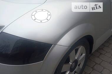 Купе Audi TT 1999 в 