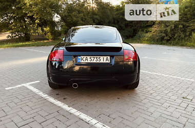 Купе Audi TT 2001 в 