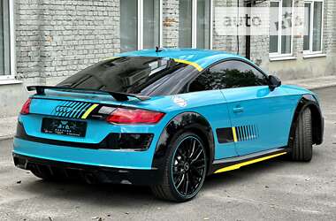 Купе Audi TT 2021 в 
