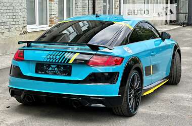 Купе Audi TT 2021 в 