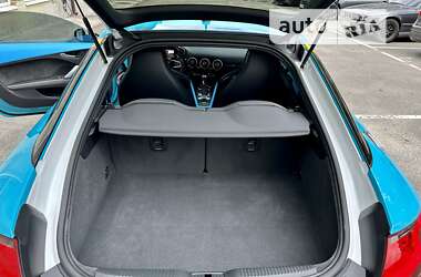 Купе Audi TT 2021 в 