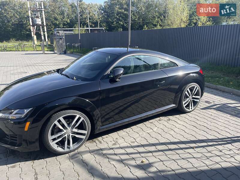 Audi TT 2016