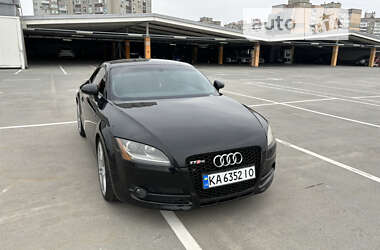 Купе Audi TT 2008 в 