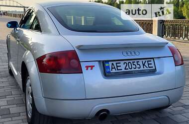 Купе Audi TT 2000 в Дніпрі