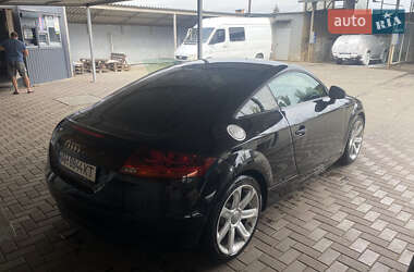 Купе Audi TT 2009 в 