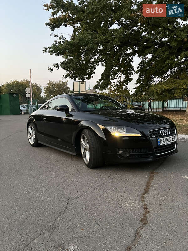 Купе Audi TT 2010 в Одесі