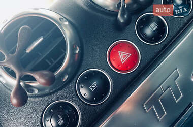 Купе Audi TT 2000 в 