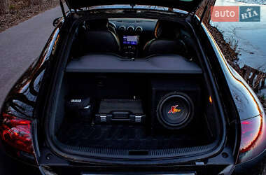 Купе Audi TT 2011 в Вышгороде