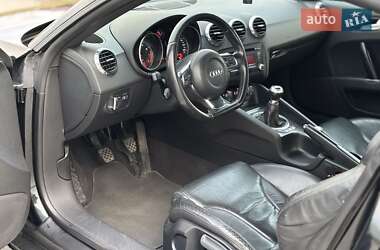 Купе Audi TT 2008 в 