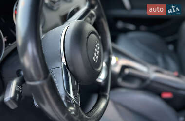 Купе Audi TT 2009 в 