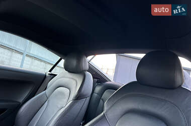 Купе Audi TT 2009 в 