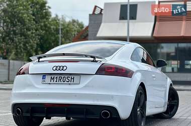 Купе Audi TT 2011 в 