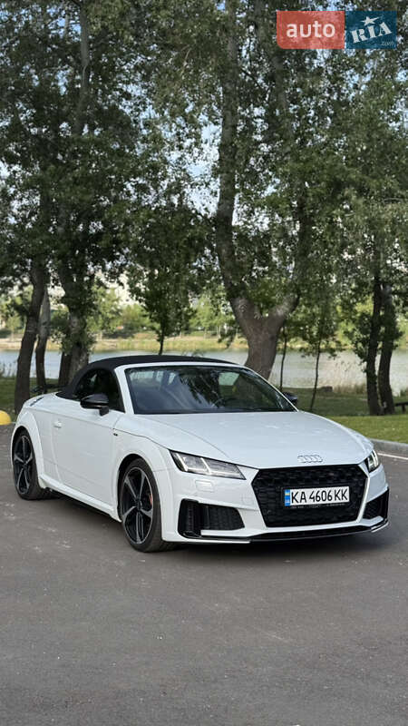 Родстер Audi TT 2018 в Киеве