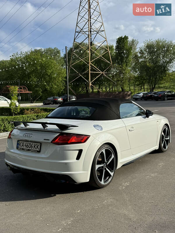 Родстер Audi TT 2018 в Киеве