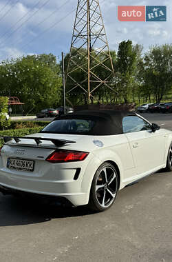 Родстер Audi TT 2018 в 