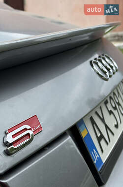 Купе Audi TT 2006 в 
