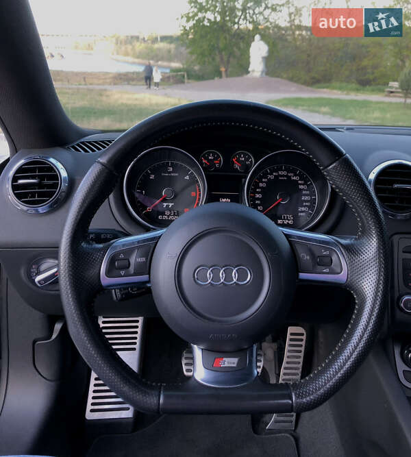 Купе Audi TT 2010 в Дніпрі