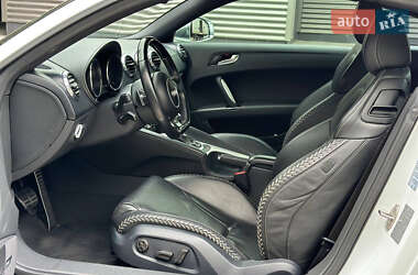 Купе Audi TT 2012 в 