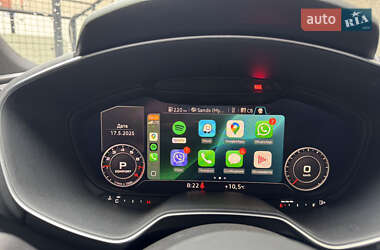 Купе Audi TT 2016 в 