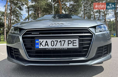 Купе Audi TT 2016 в 