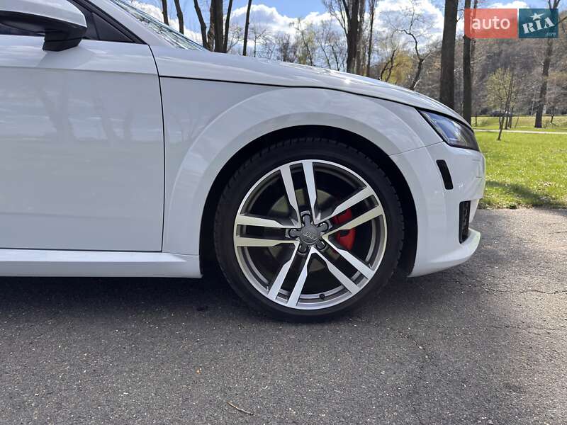 Купе Audi TT 2015 в Киеве