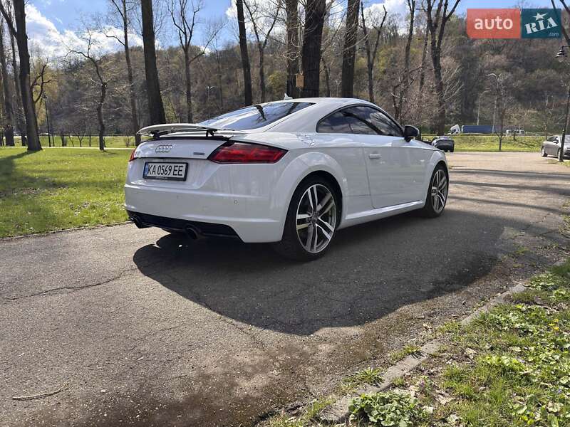 Купе Audi TT 2015 в Киеве