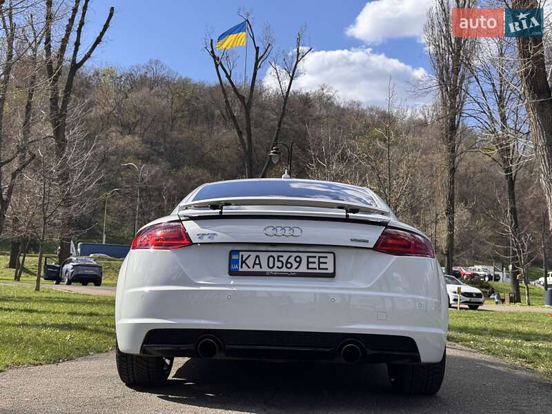 Купе Audi TT 2015 в Киеве
