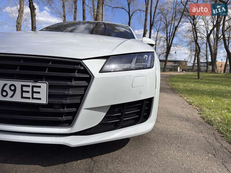 Купе Audi TT 2015 в Киеве