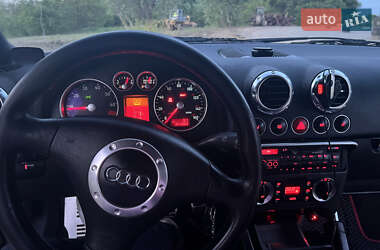 Купе Audi TT 2000 в 
