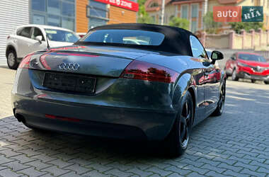 Купе Audi TT 2008 в 