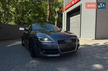 Купе Audi TT 2008 в 