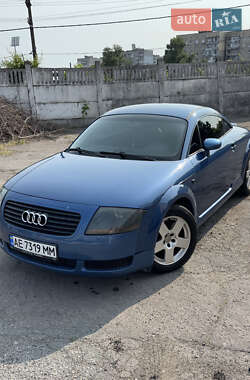 Купе Audi TT 1999 в 