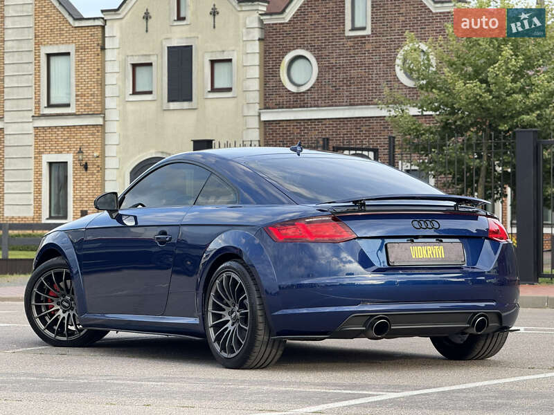 Купе Audi TT 2015 в Києві