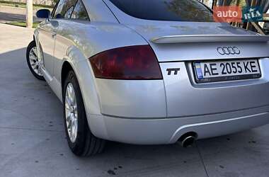 Купе Audi TT 2000 в 