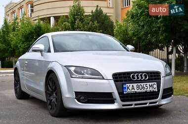 Купе Audi TT 2009 в 