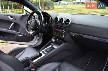 Купе Audi TT 2009 в 