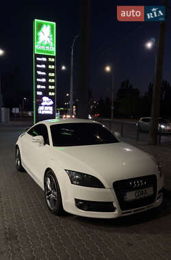 Купе Audi TT 2007 в 