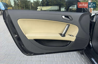 Купе Audi TT 2011 в 