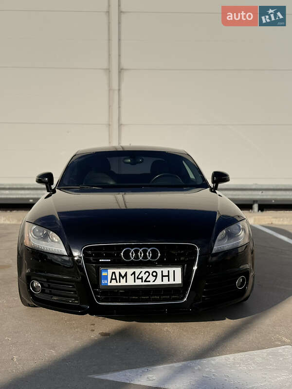 Купе Audi TT 2011 в Києві