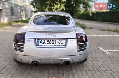Купе Audi TT 2000 в 