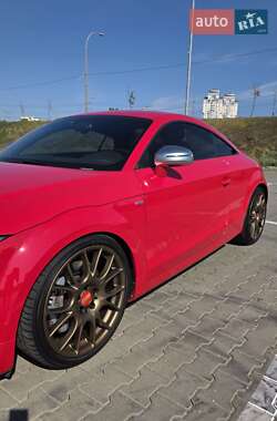 Купе Audi TT 2007 в 