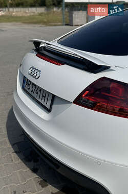 Купе Audi TT 2012 в 