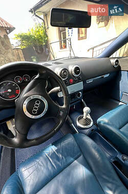 Купе Audi TT 1998 в 