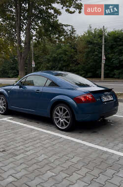 Купе Audi TT 1998 в 