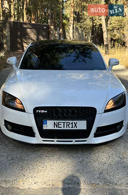 Купе Audi TT 2008 в 